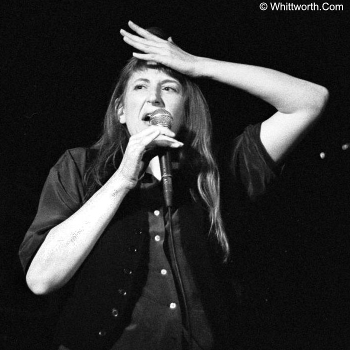 ls4 7th March, 1993. Stand-up comedian Linda Smith at the Duchess of York in Leeds